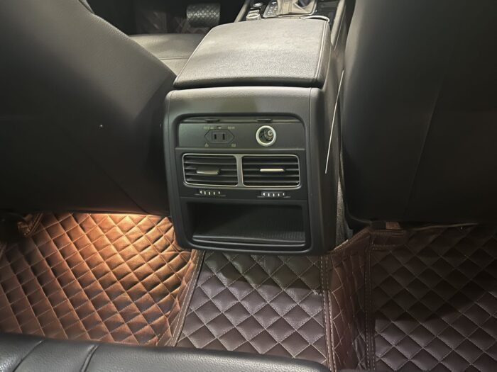 2015 VOLKSWAGEN TOUAREG - Image 12
