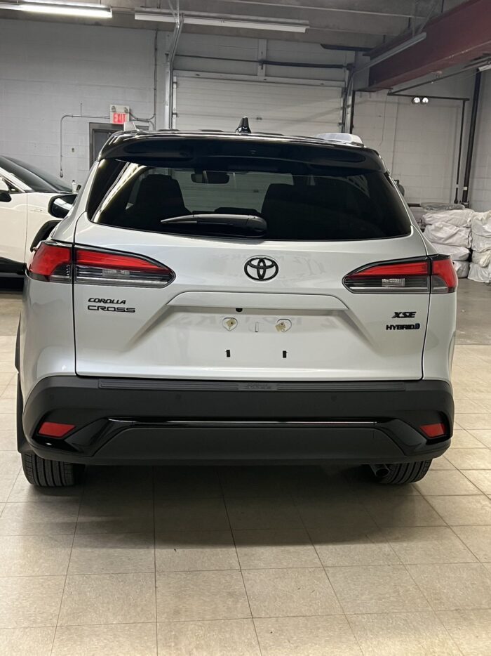 2024 TOYOTA COROLLA CROSS XSE HYBRID AWD - Image 6