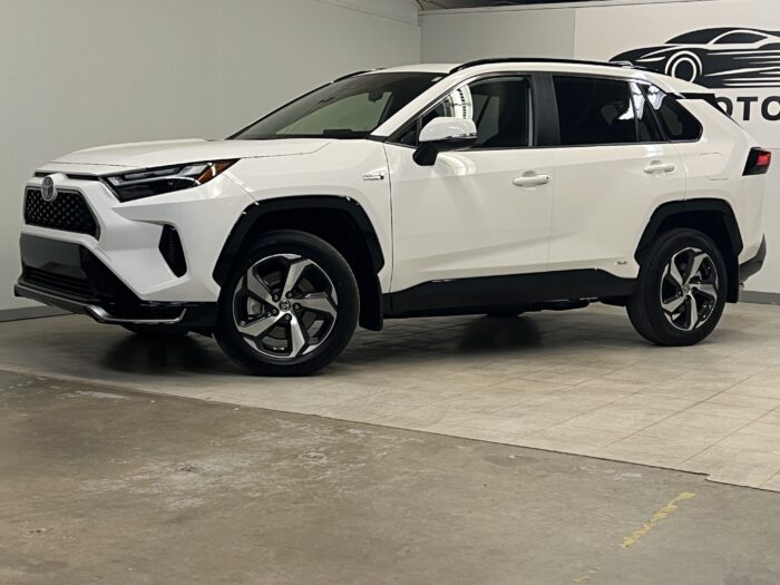 2024 TOYOTA RAV4 PRIME SE PLUG IN Hybrid AWD - Image 7