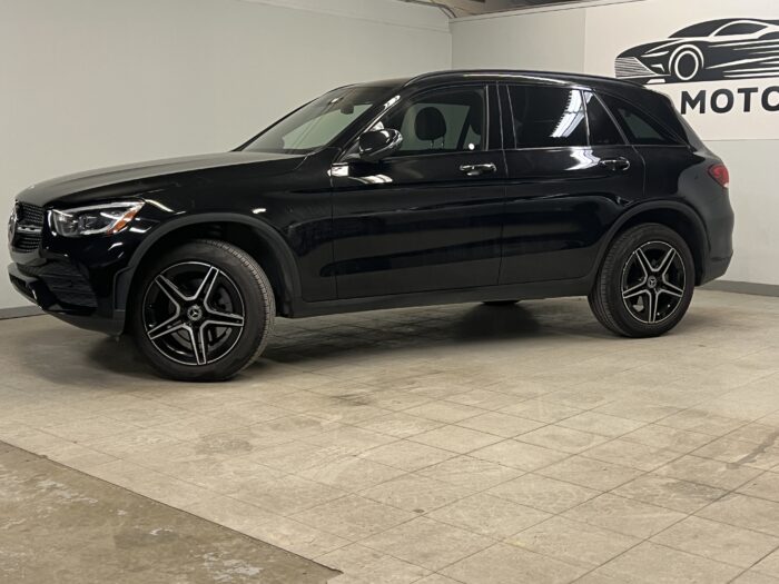2022 MERCEDES BENZ GLC300 4MATIC - Image 2