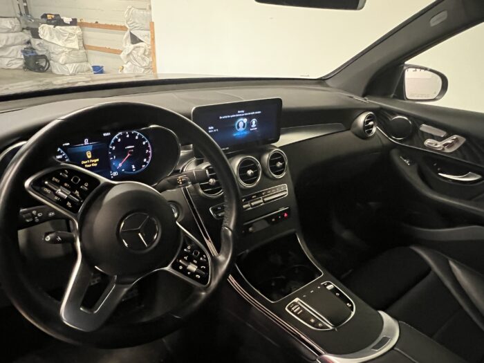 2022 MERCEDES BENZ GLC300 4MATIC - Image 5
