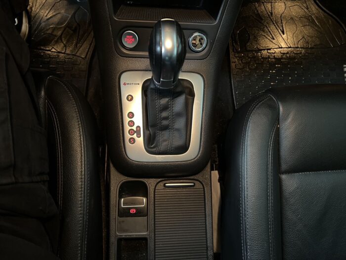 2015 Volkswagen Tiguan Highline 4motion"PENDING" - Image 14
