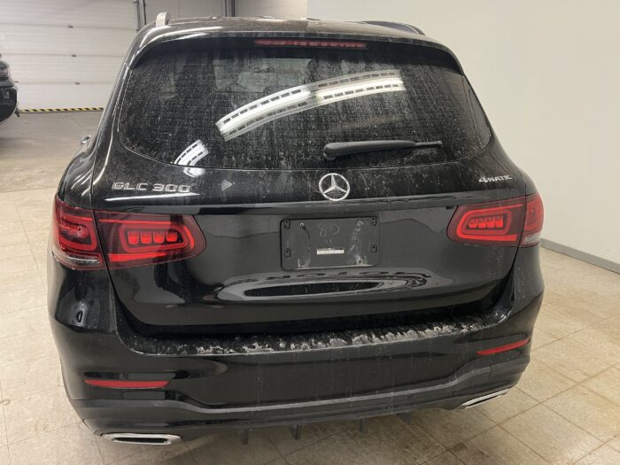2022 MERCEDES BENZ GLC300 4MATIC - Image 3