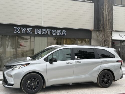 2025 TOYOTA SIENNA XSE AWD
