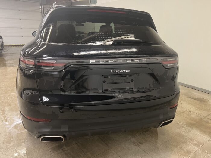 2021 Porsche Cayenne "PENDING" - Image 4
