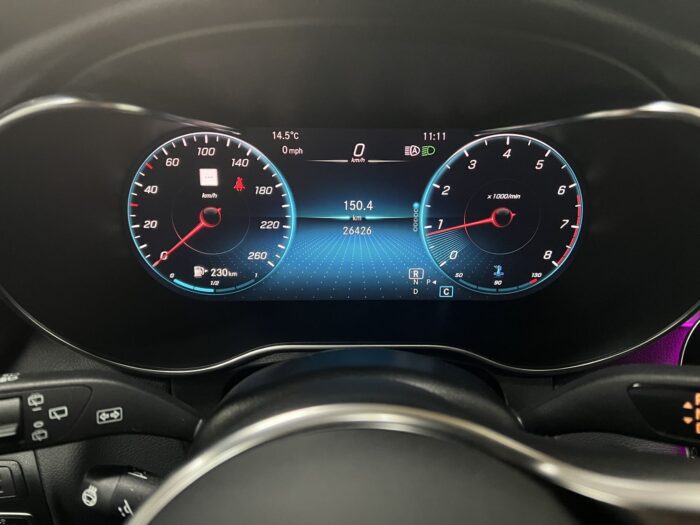 2022 Mercedes-Benz GLC 300 4MATIC SUV - Image 12
