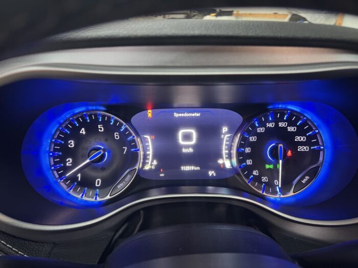 2022 Chrysler Pacifica Touring AWD - Image 12