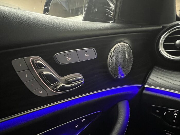 2017 Mercedes-Benz E-Class 4dr Sdn E 300 4MATIC - Image 9