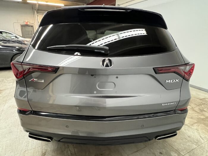 2022 Acura MDX A-Spec SH-AWD - Image 4