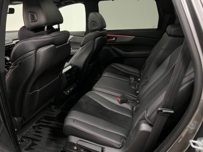 2022 Acura MDX A-Spec SH-AWD - Image 8