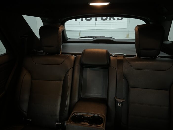 2016 Mercedes-Benz GLE 4MATIC 4dr GLE 450 AMG - Image 9