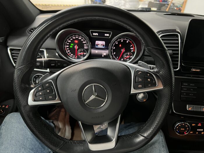 2016 Mercedes-Benz GLE 4MATIC 4dr GLE 450 AMG - Image 10