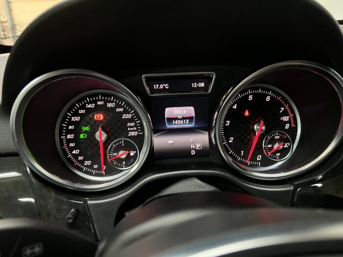 2016 Mercedes-Benz GLE 4MATIC 4dr GLE 450 AMG - Image 11
