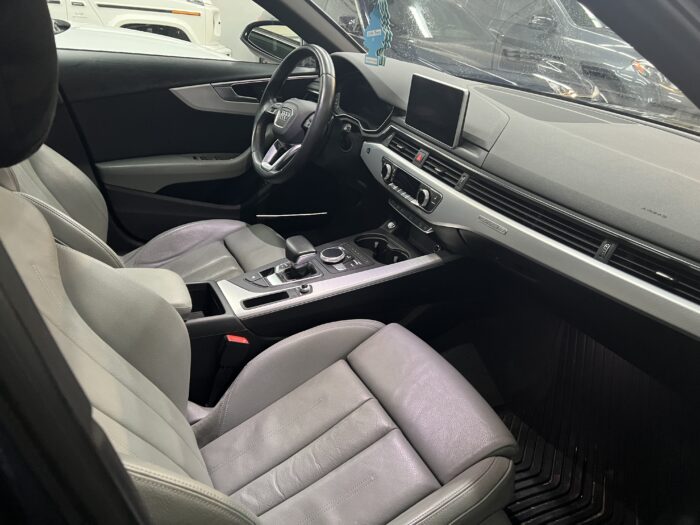 2017 Audi A4 allroad 4dr Wgn Technik - Image 11