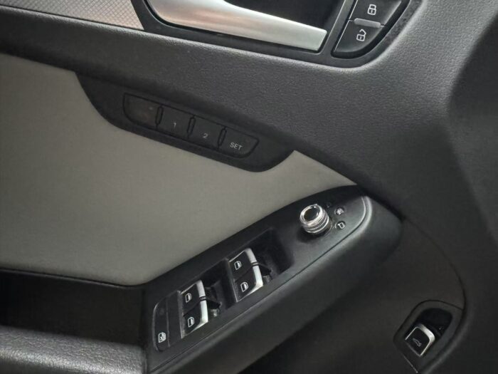 2013 Audi A4 4dr Sdn Auto Premium quattro - Image 8