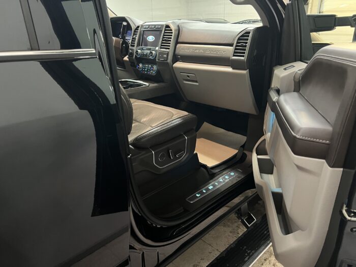 2019 Ford F-350 SUPER DUTY F350 SUPER DUTY LIMITED"PENDING" - Image 11