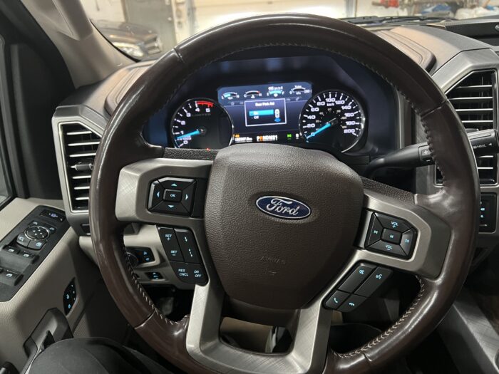 2019 Ford F-350 SUPER DUTY F350 SUPER DUTY LIMITED"PENDING" - Image 18