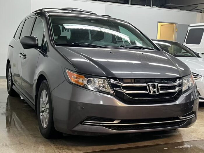 2015 Honda Odyssey 4dr Wgn EX-L w/RES"PENDING" - Image 4