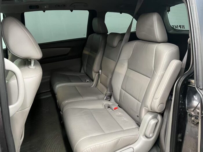 2015 Honda Odyssey 4dr Wgn EX-L w/RES"PENDING" - Image 6