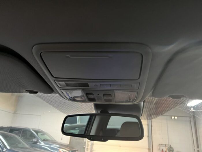 2015 Honda Odyssey 4dr Wgn EX-L w/RES"PENDING" - Image 13