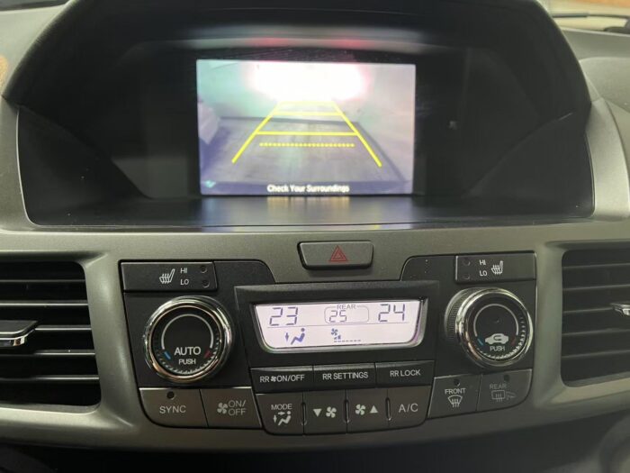 2015 Honda Odyssey 4dr Wgn EX-L w/RES"PENDING" - Image 19
