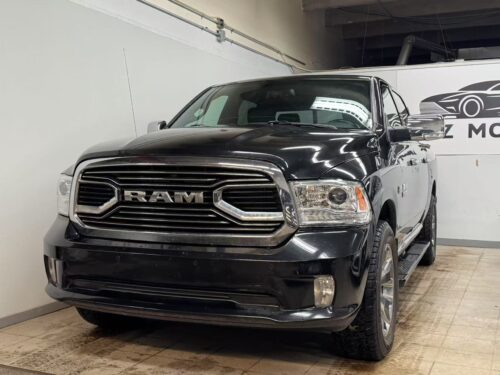 2017 Ram 1500 4WD Crew Cab 140.5" Limited