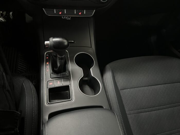 2018 KIA SORENTO LX“PENDING” - Image 8
