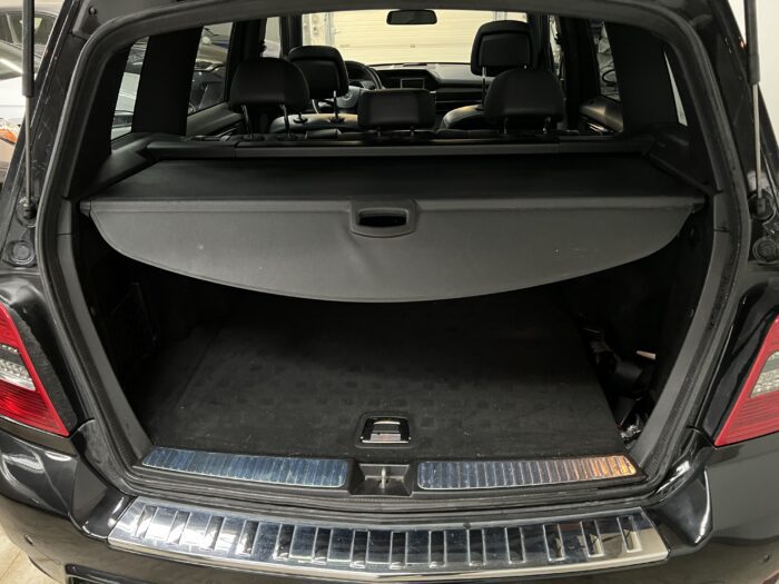 2012 Mercedes Benz GLK350 4MATIC - Image 6