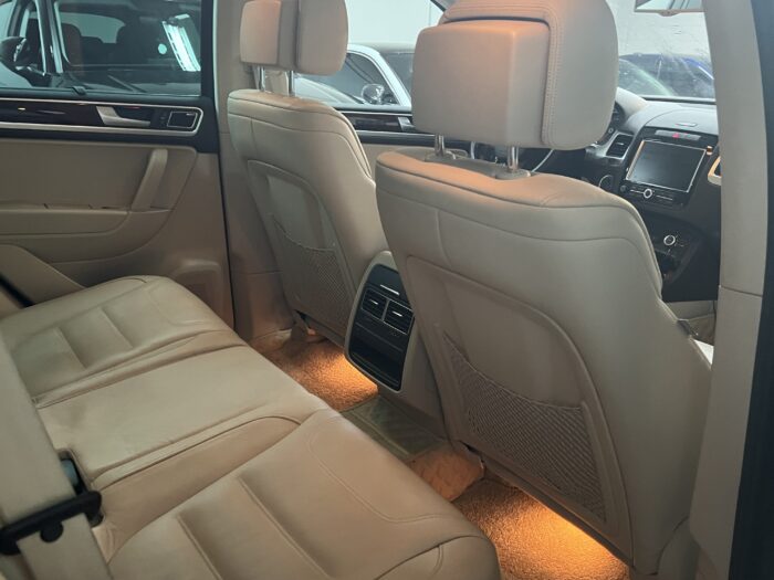 2012 VOLKSWAGEN TOUAREG TDI"PENDING" - Image 15