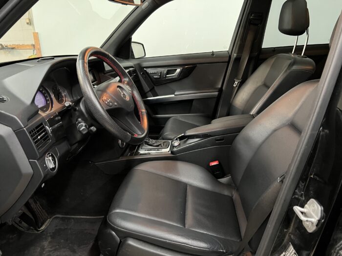 2012 Mercedes Benz GLK350 4MATIC - Image 7