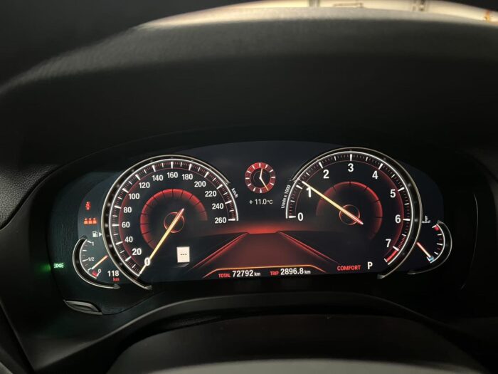 2018 BMW X3 XDRIVE 30I - Image 12