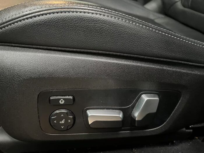 2018 BMW X3 XDRIVE 30I - Image 10