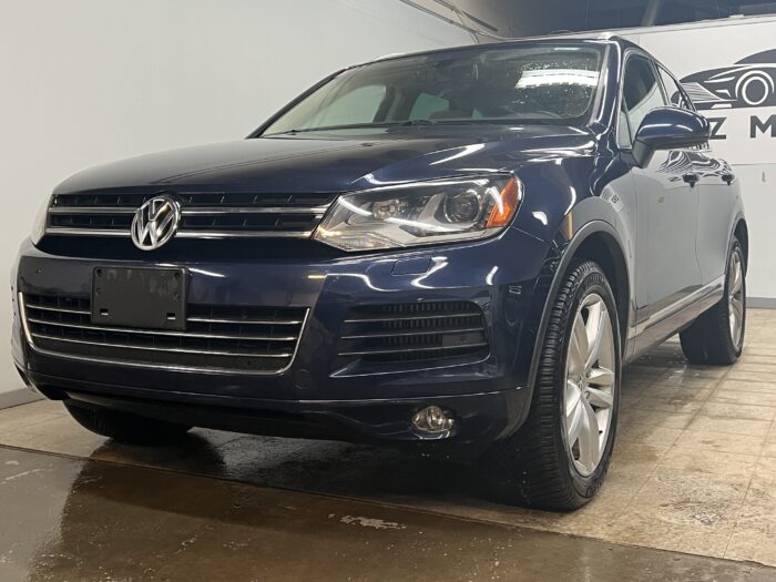 2012 VOLKSWAGEN TOUAREG TDI"PENDING" - Image 3