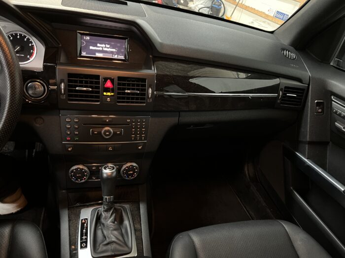 2012 Mercedes Benz GLK350 4MATIC - Image 10