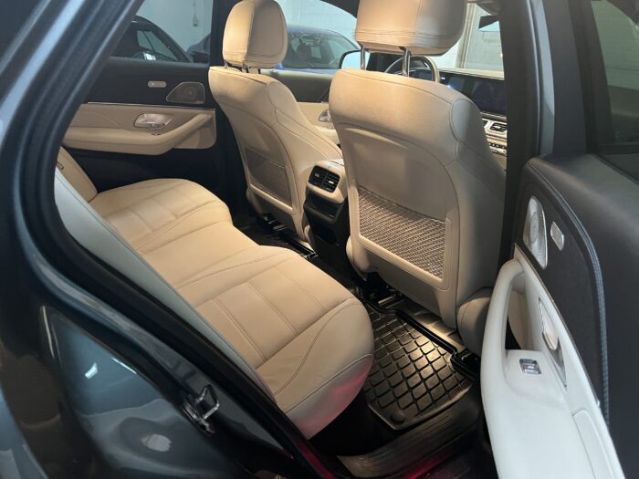 2022 Mercedes-Benz GLE 450 4MATIC Coupe - Image 10