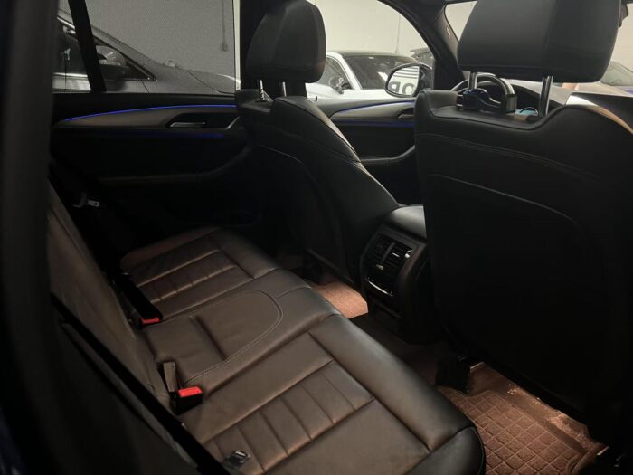 2018 BMW X3 XDRIVE 30I - Image 9