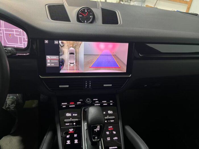 2021 PORSCHE CAYENNE - Image 14