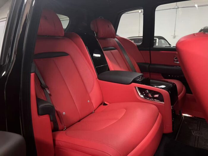 2021 Rolls-Royce Cullinan - Image 12