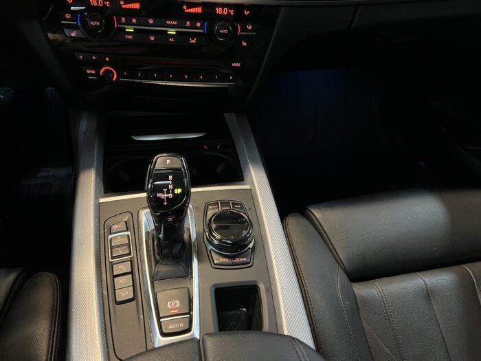 2017 BMW X5 XDRIVE35I - Image 12