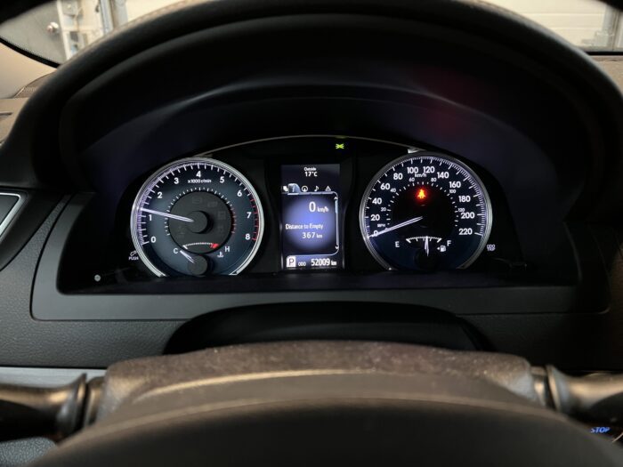 2015 TOYOTA CAMRY XLE"PENDING" - Image 12
