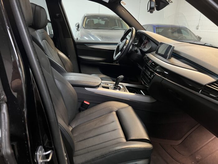 2017 BMW X5 XDRIVE35I - Image 8