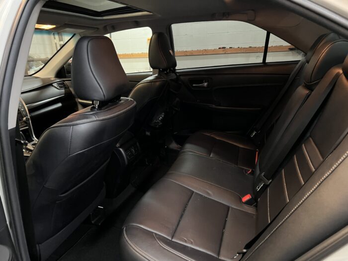 2015 TOYOTA CAMRY XLE"PENDING" - Image 13