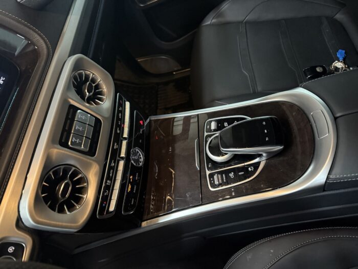 2021 MERCEDES BENZ G63 - Image 9