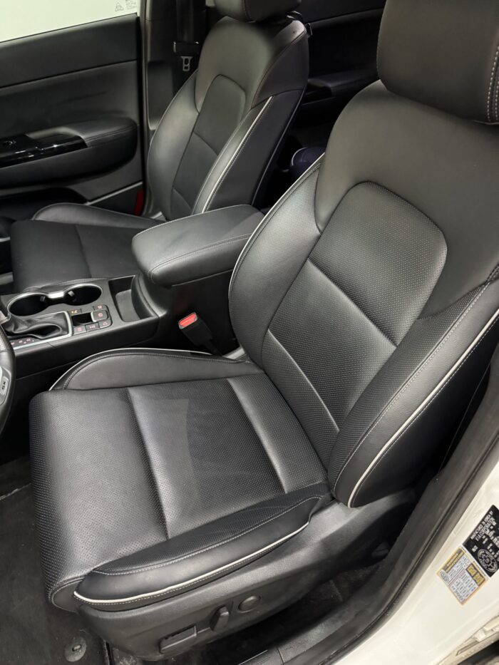 2022 KIA Sportage - Image 13
