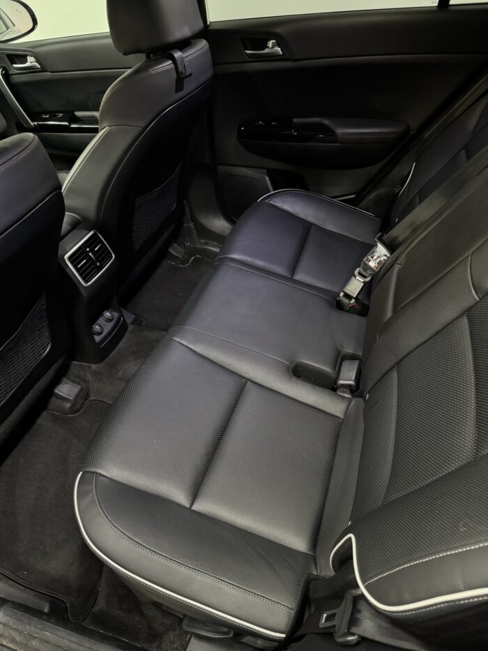 2022 KIA Sportage - Image 14