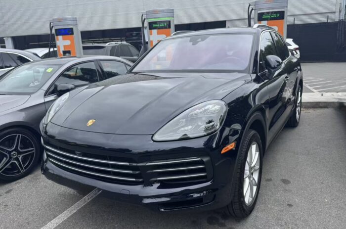 2019 PORSCHE CAYENNE"INCOMING UNIT"