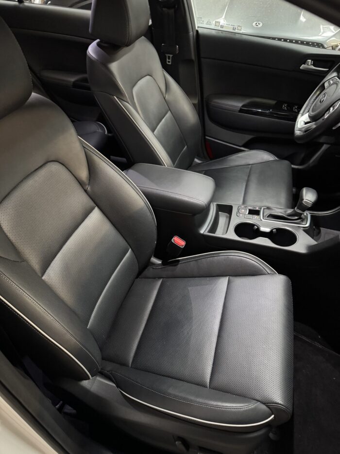 2022 KIA Sportage - Image 8