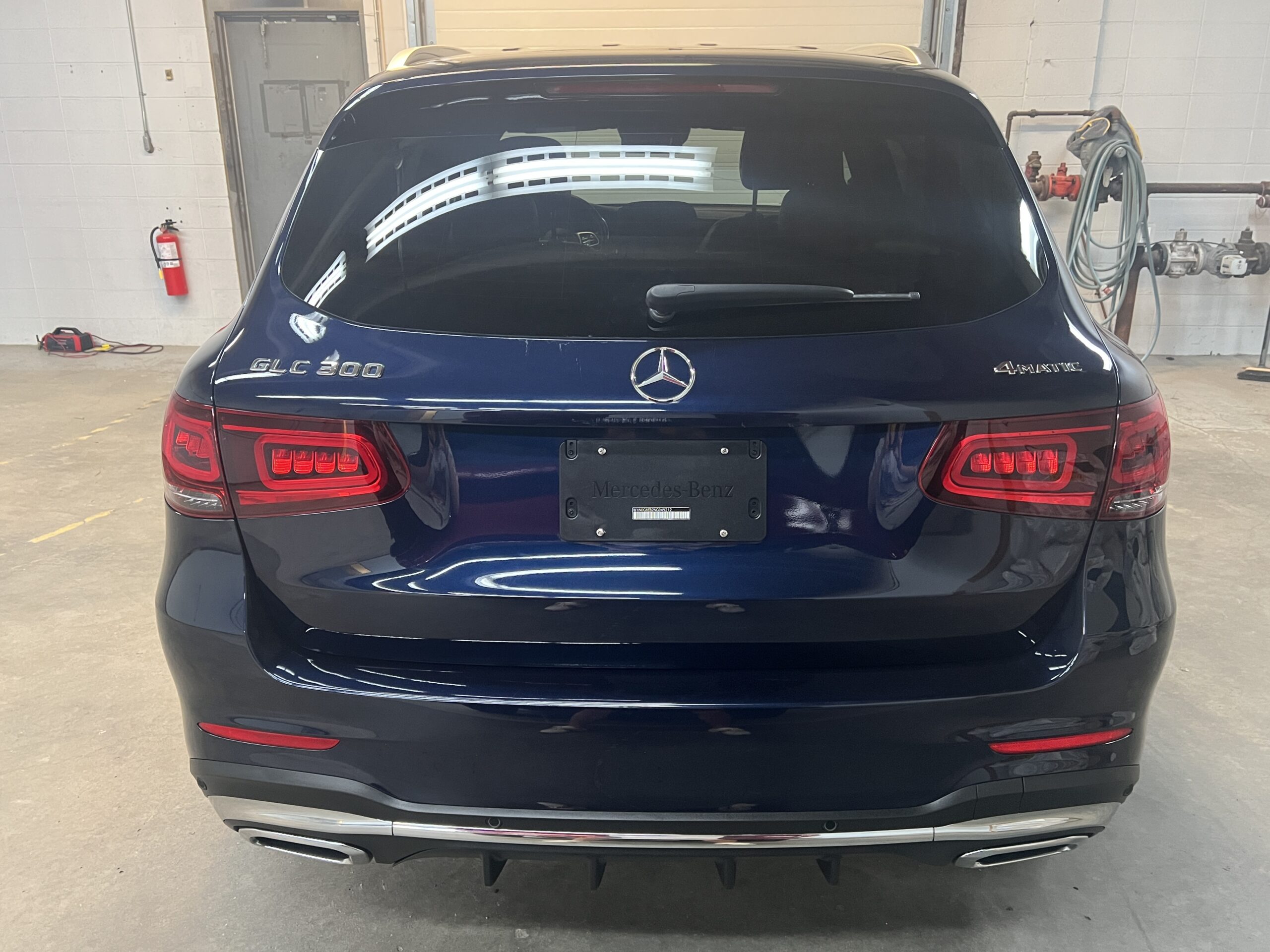 2022 MERCEDES BENZ GLC300 4MATIC *PENDING* - Image 6