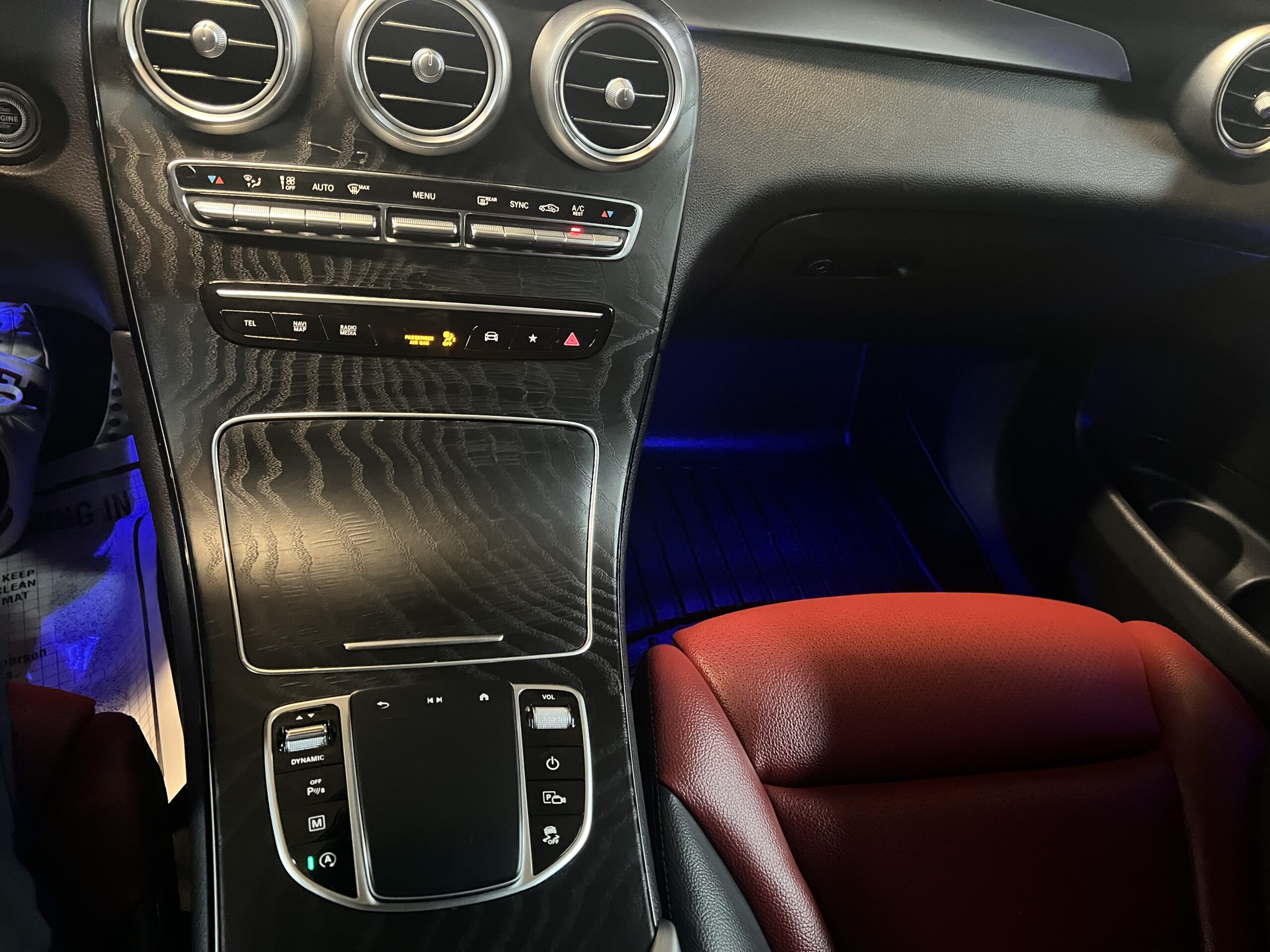 2022 MERCEDES BENZ GLC300 4MATIC *PENDING* - Image 13