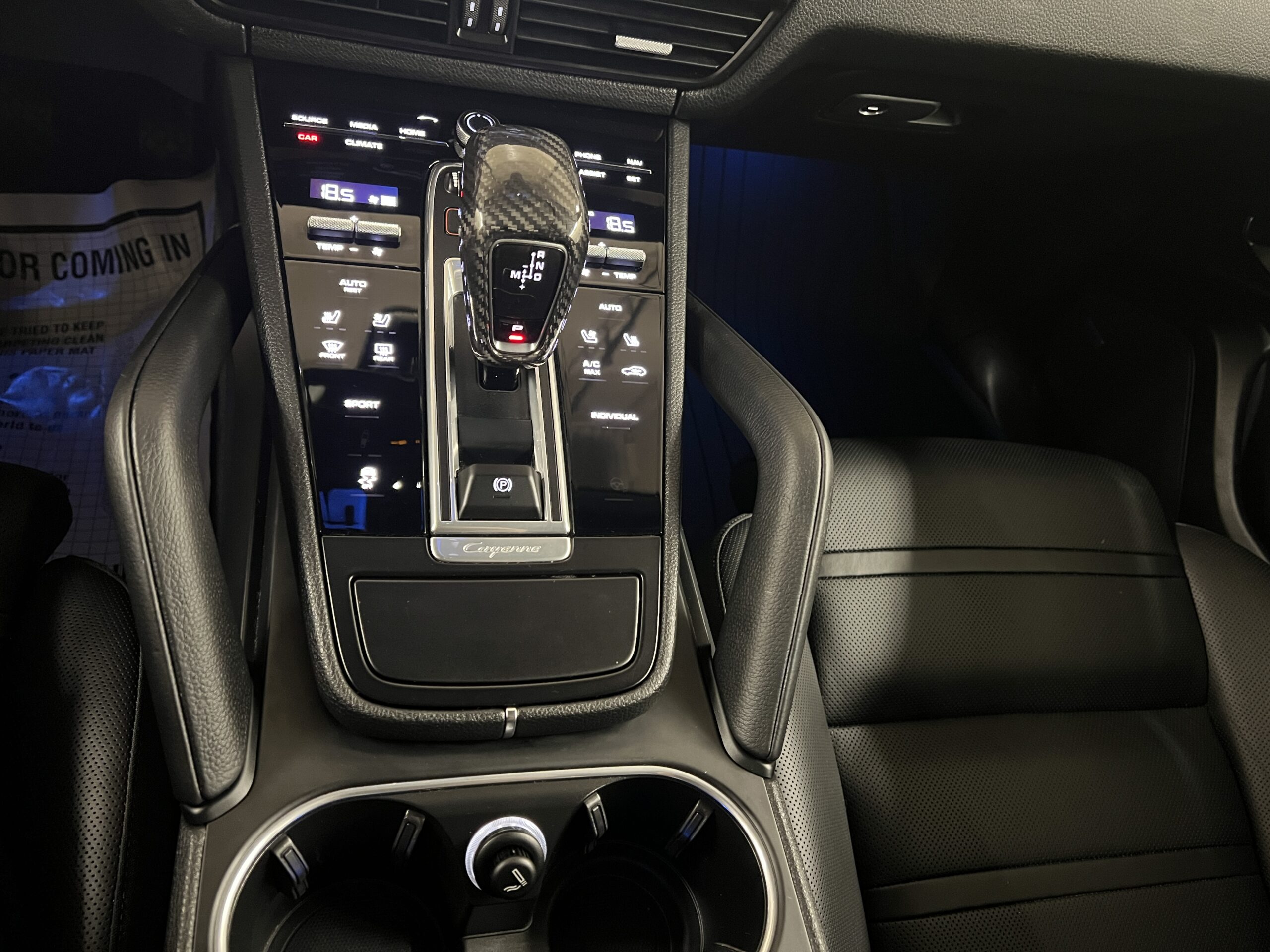2020 PORSCHE CAYENNE - Image 18